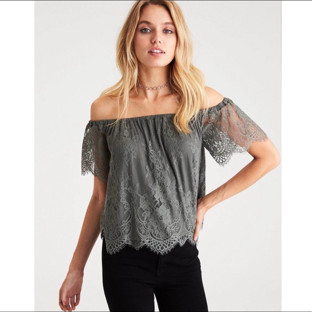 American Eagle Off the Shoulder Top